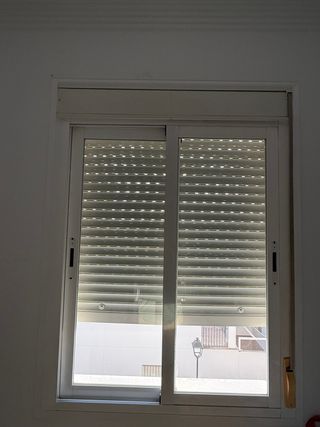 Ventanas aluminio con persianas