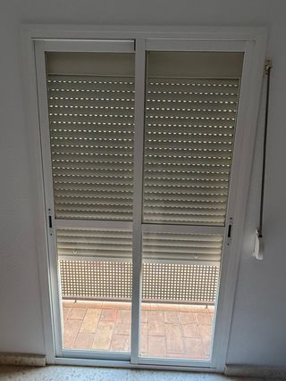 Ventanas aluminio con persianas