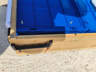 Mueble camper Volkswagen Touran con cama y cocina 