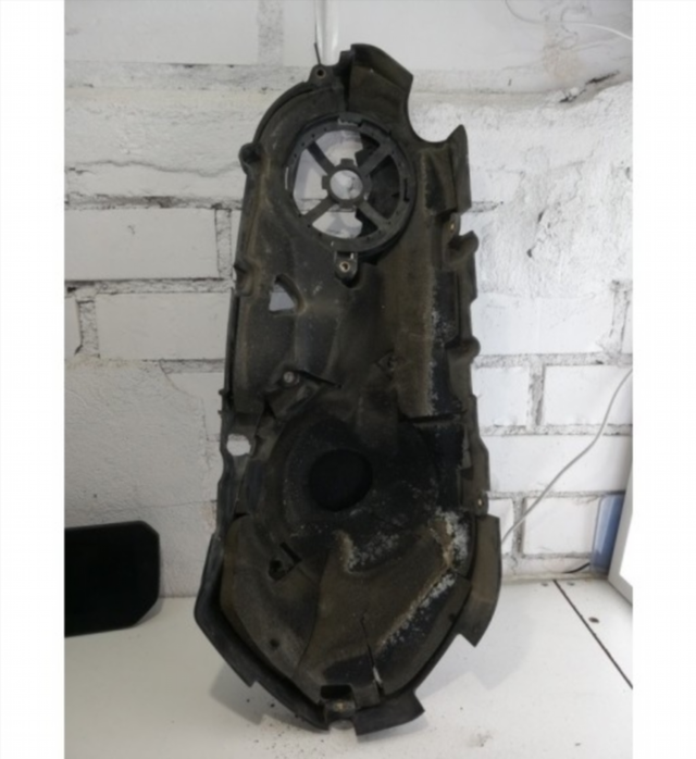 TAPA MOTOR IZQUIERDA BMW C400X