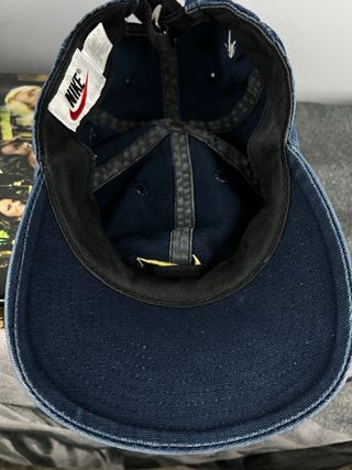 Gorra Nike Vintage azul marino logo grande
