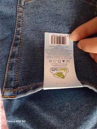 Jeans bimba 4-5 anni