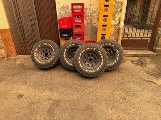 ruedas maxxis bighorn 31 y llantas desplazadas 15 