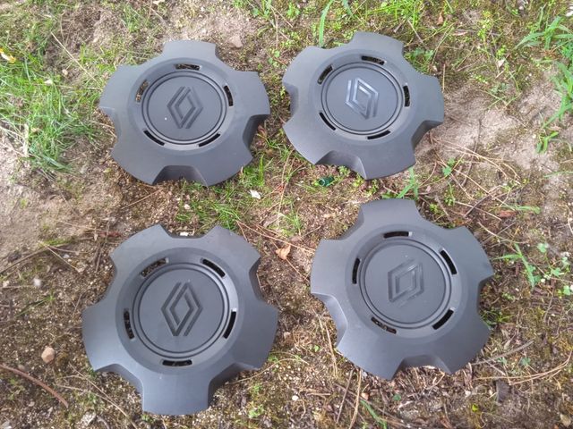 4 Tapacubos Renault Trafic