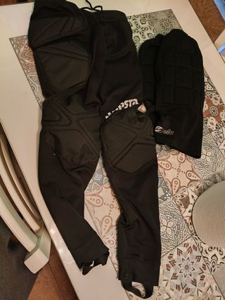Dos Pantalones portero talla 12