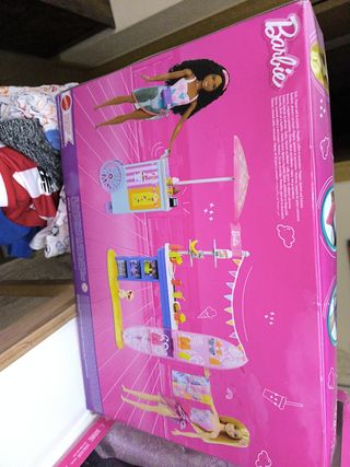 Barbie Food Truck 30+
