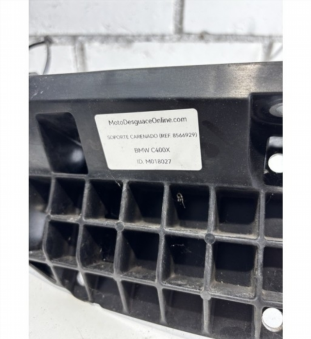 SOPORTE CARENADO IZQ. BMW C400X