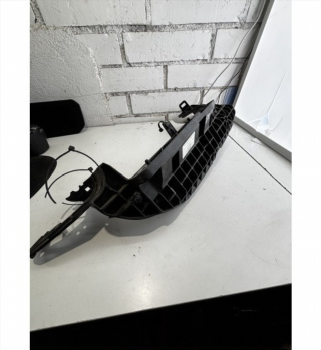 SOPORTE CARENADO IZQ. BMW C400X