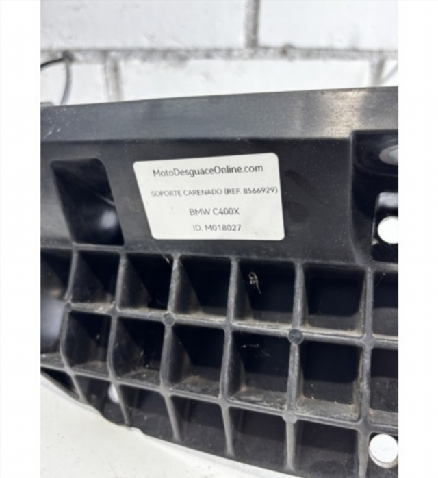 SOPORTE CARENADO IZQ. BMW C400X