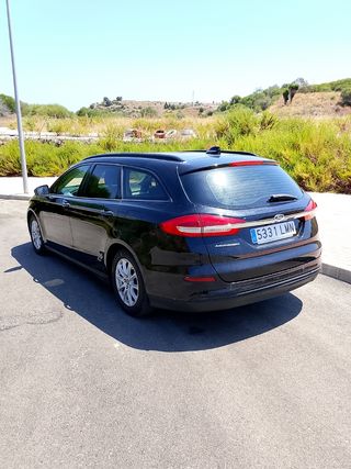 Ford Mondeo 2021