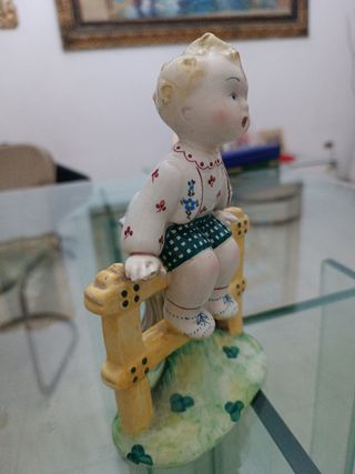 Statuetta bimbo ceramica vintage