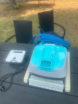 Limpiafondos piscina robot 
