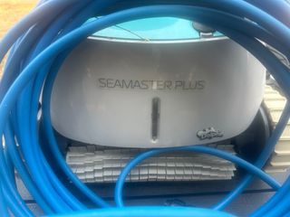Limpiafondos piscina robot 