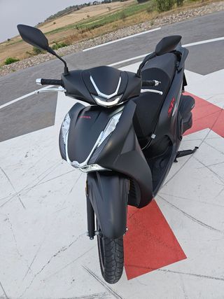 Honda scoopy 350c.c.
