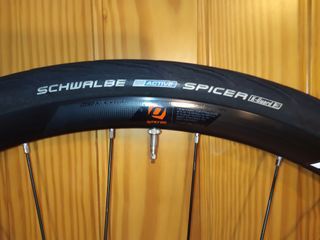 Rueda trasera Syncros Alexrims Gravel