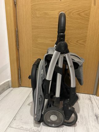 Carro paseo Chicco - Gris