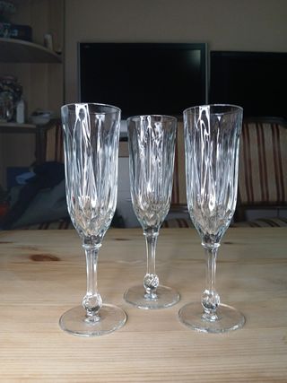 3 Copas Cristal - Elegantes Vasos
