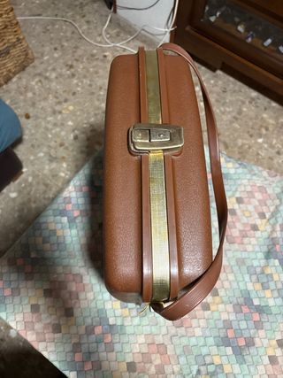 Maleta vintage marrón