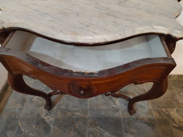 Mesa consola antigua de mármol