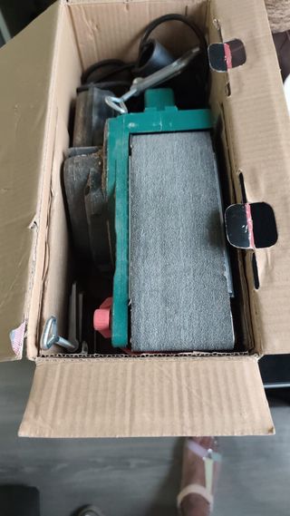 Lijadora de banda Parkside PBSD 600 A1