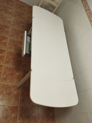 Mesa plegable blanca - Cocina