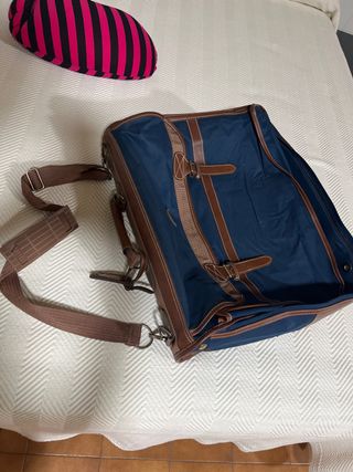 Maleta viaje azul y marrón