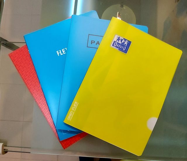 4 Cuadernos Oxford - Escolares