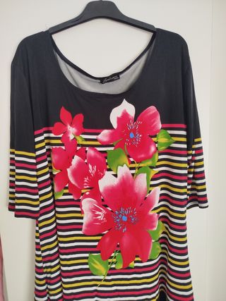 Blusa Bohochic flores. Da bastante talla 