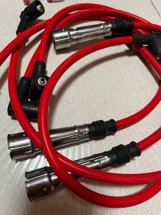 Cables y bujías VW Corrado G60 rojos