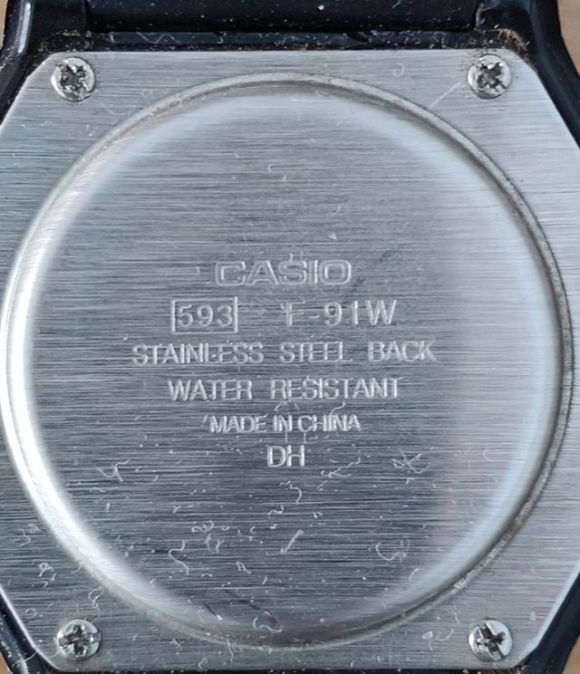 Casio F-91W - Reloj digital negro