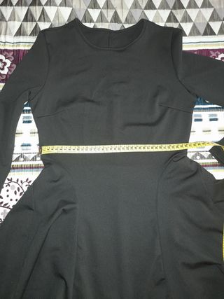 Vestido negro manga larga