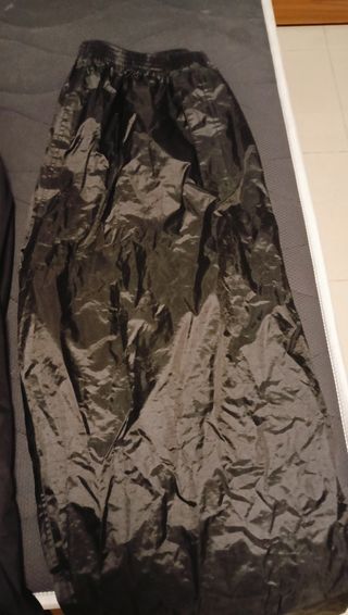 Conjunto Nieve: Chaqueta, Pantalones, y Polainas