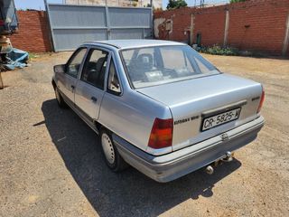 Opel kadett 1998