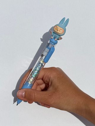 Penna labubu blu yoga show off nuova