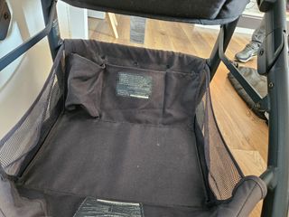Coche Uppababy Cruz gris oscuro y negro