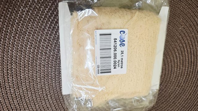 25m Cinta de encaje beie 