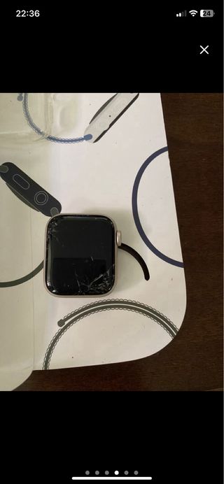 Apple Watch SE - Beige/Plata
