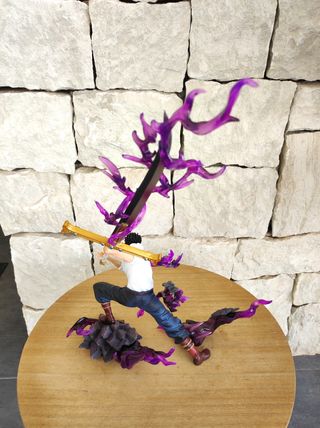 Figura Mihawk One Piece 35 cm