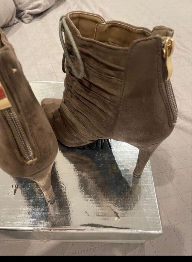 Botines tacón marrones talla 37