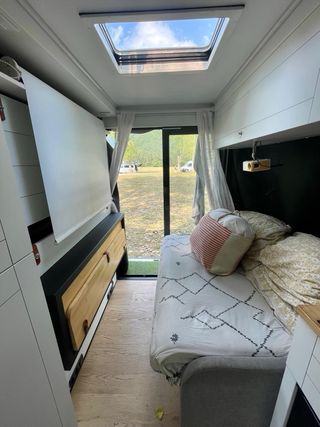 Venta furgoneta camper Vancubic camperizada