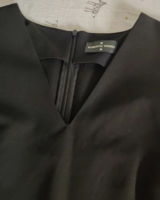 Vestido negro Roberto Verino
