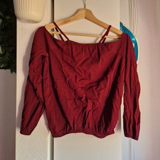 Blusa Bershka Bordeaux
