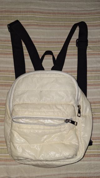 Mochila niña blanca pequeña