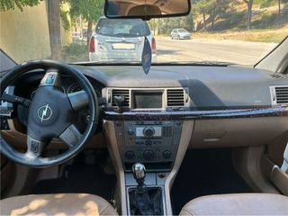 Opel Insignia 2006