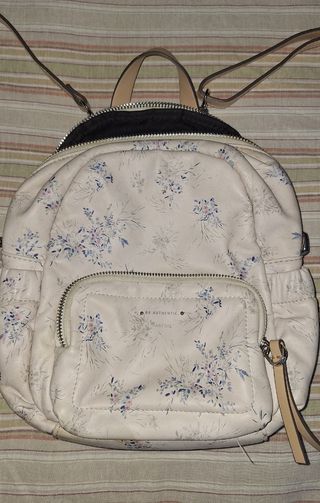 Mochila parfois floral beige