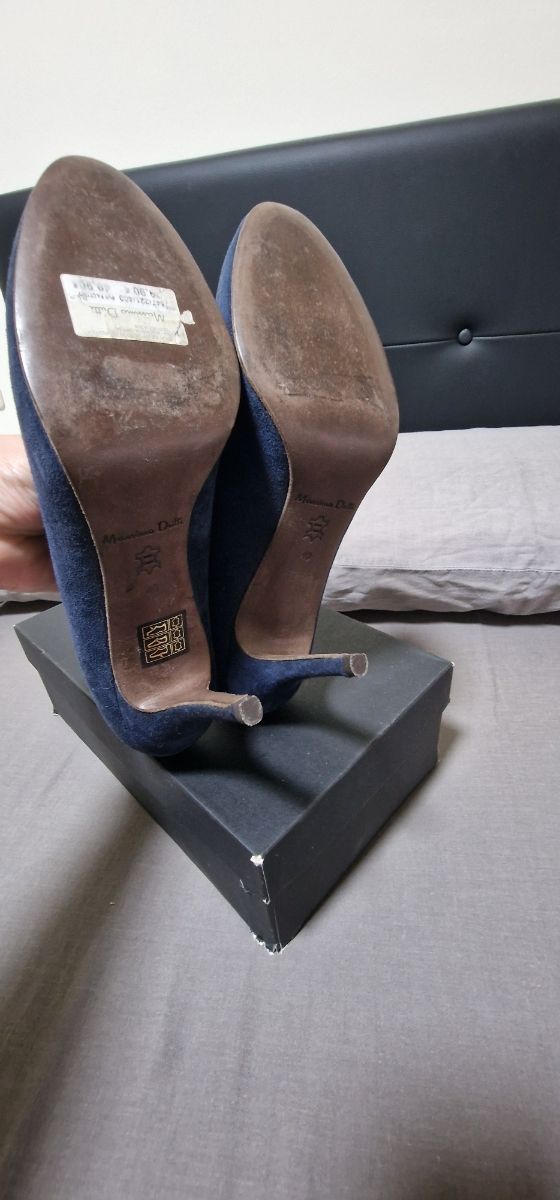 Salones tacón azul marino