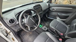 Dacia Spring 2023