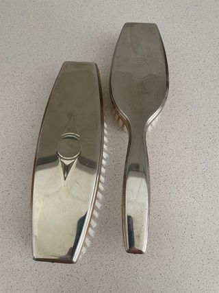 Cepillos para la ropa