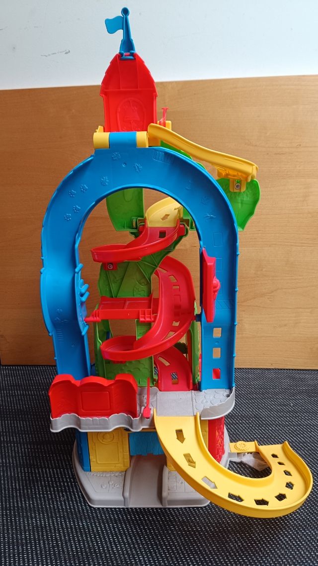 Fisher Price Garaje o parking 2 en 1
