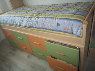 Cama nido juvenil con armario